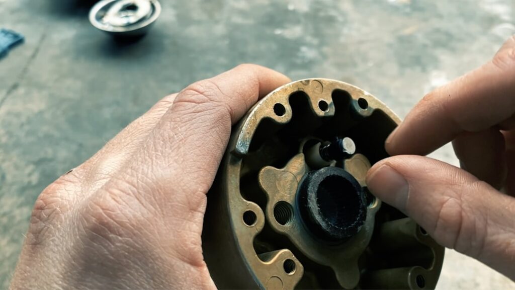 Photo gearbox repair