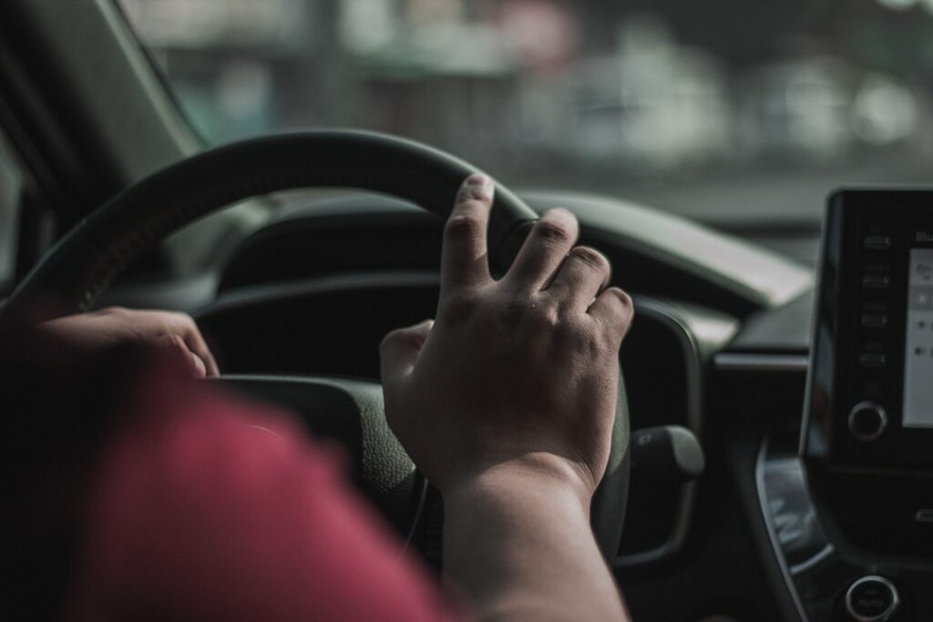 Testy aut do jazdy miejskiej: jakie modele najlepiej się sprawdzają? 1 Photo driving test
